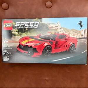 LEGO Retired - Speed Champions Ferrari 812 Competizione - Vibrant Red